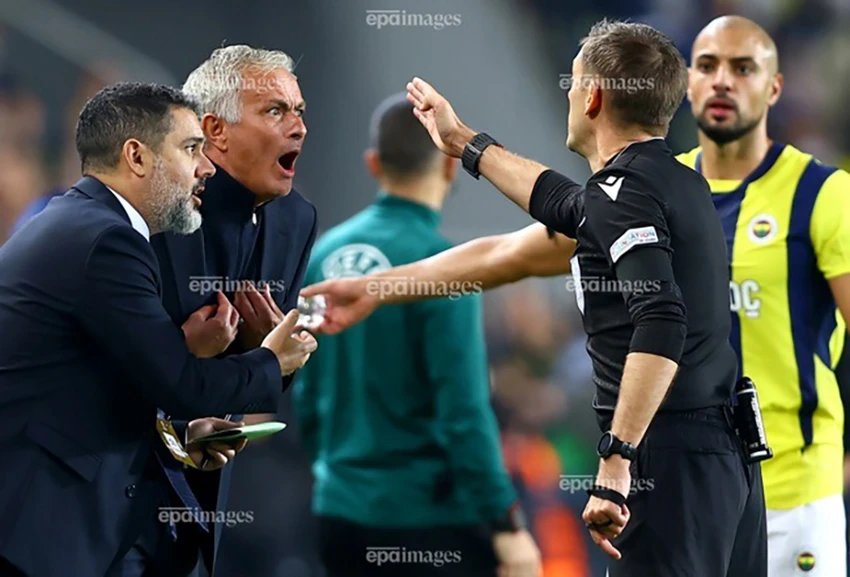 mourinho-fenerbahce.jpg