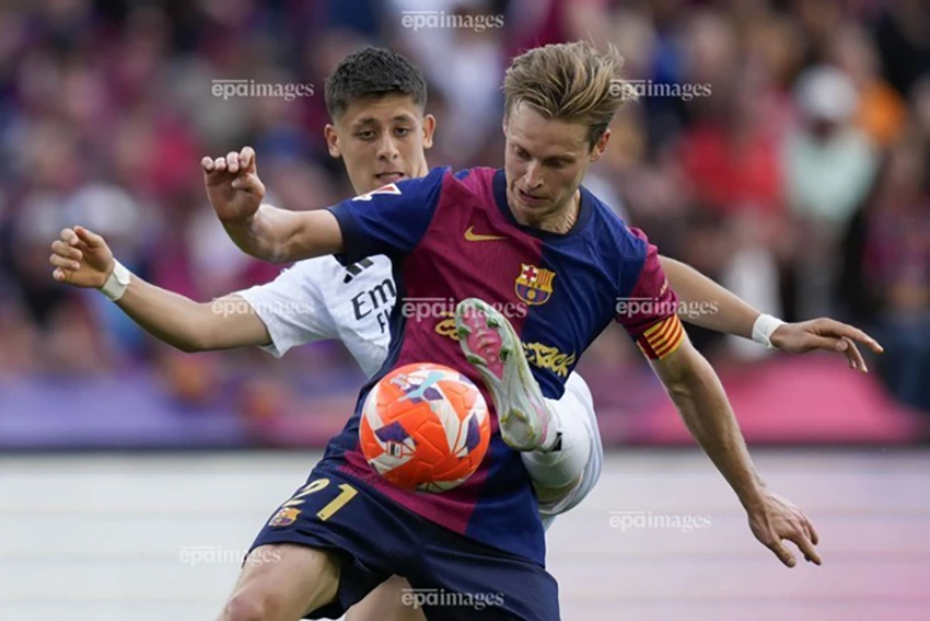 de-jong-barcelona.jpg