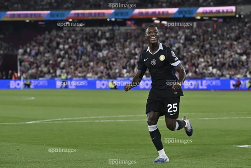 chelsea-Moises-Caicedo.jpg