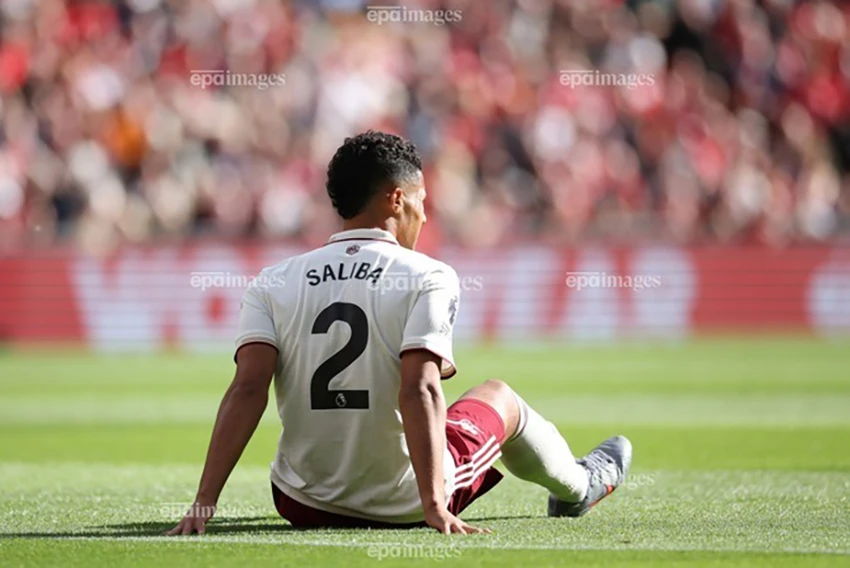 Arsenal chịu đòn giáng nặng nề vì Saliba,ARSENALM,SALIBA