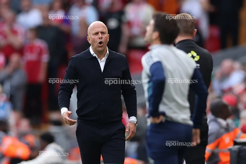 liverpool-arne-slot.jpg