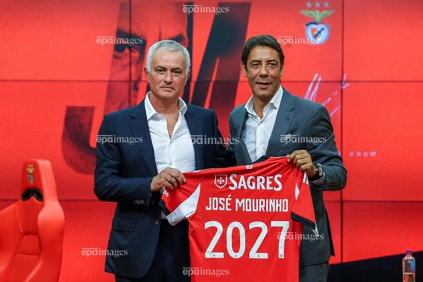 Mourinho chính thức dẫn dắt CLB mới,MOURINHO