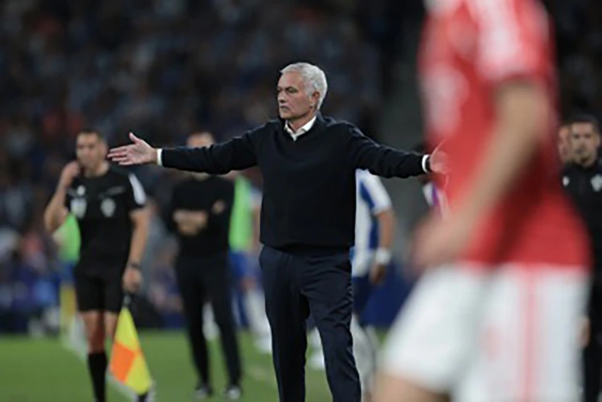Cảnh tượng kinh hoàng trong ngày Mourinho trở lại Porto,MOURINHO,PORTO