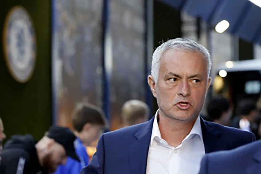 Chiến lược chuyển nhượng tàn bạo của Mourinho tại MU,MU,MOURINHO