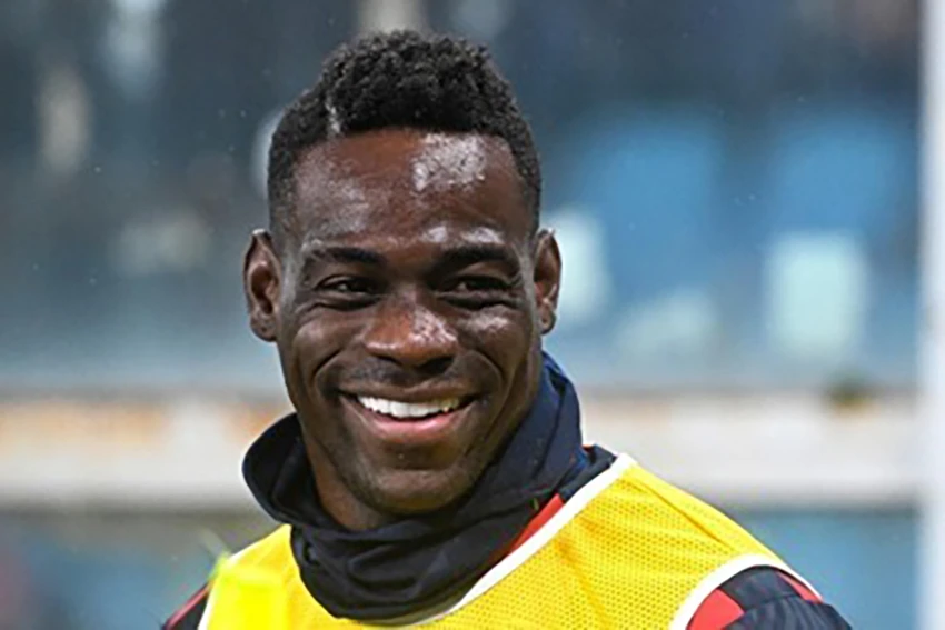 Balotelli chỉ trích đội tuyển Ý,BALOTELLI,TUYỂN Ý