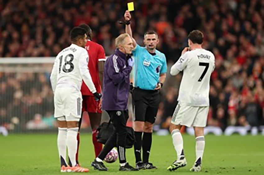 mu-doi-mat-kich-ban-ac-mong-ve-casemiro-2.jpg