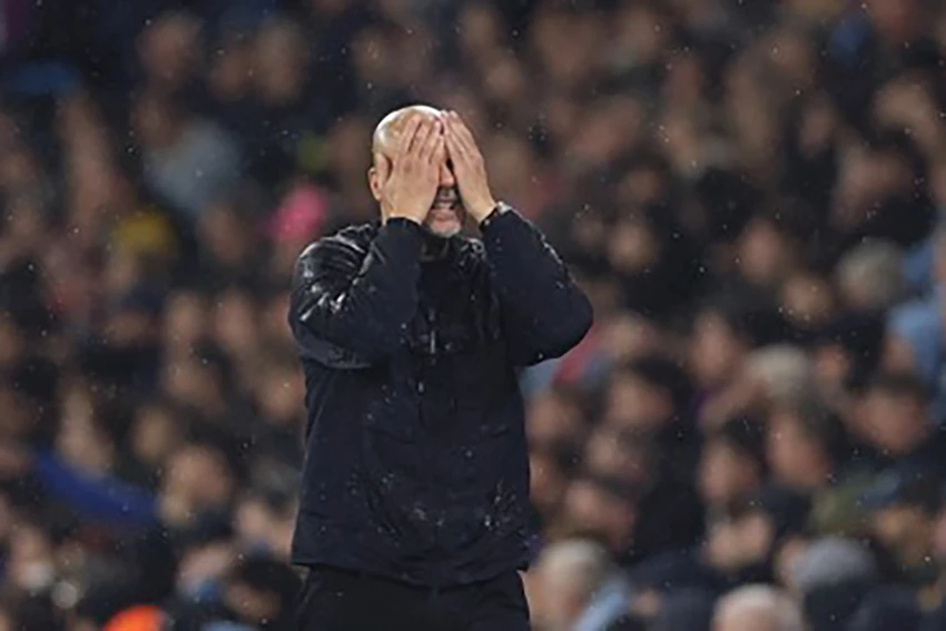 pep-guardiola-xau-hoi-va-cam-thay-toi-loi.jpg