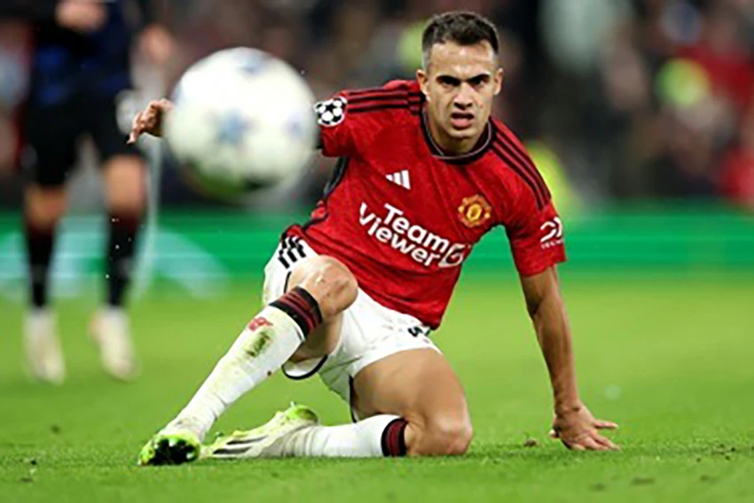 Reguilon-cau-thu-that-bai-cua-mu.jpg