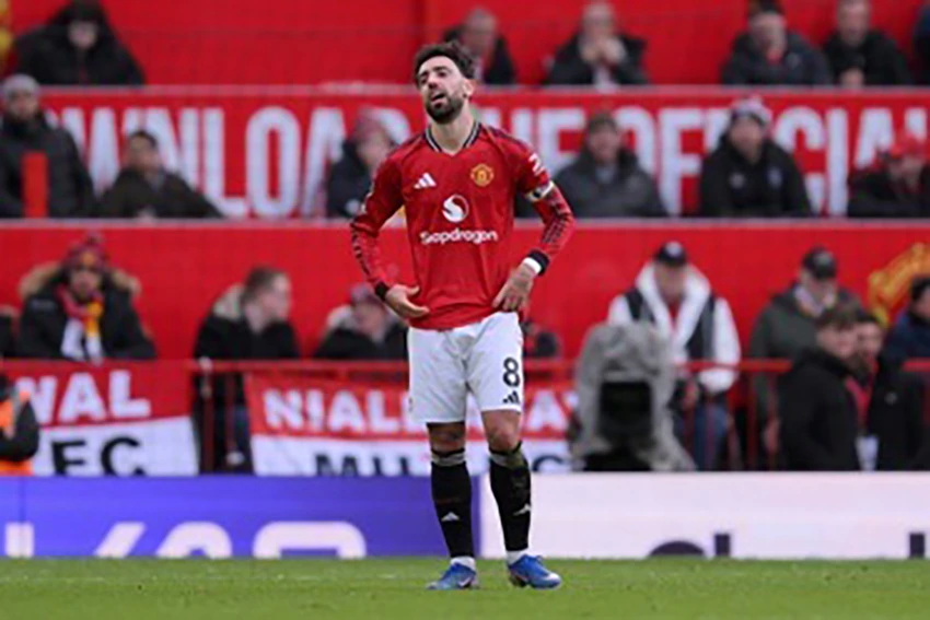 mu-dua-ra-quyet-dinh-ve-bruno-fernandes.jpg