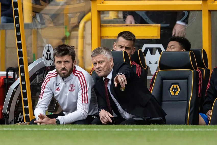 carrick-ke-chi-tiet-cuoc-dien-thoai-voi-solskjaer.jpg