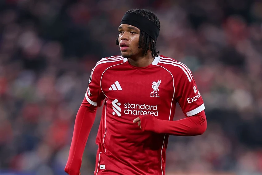 liverpool-boi-thuong-so-tien-khong-lo-cho-chelsea.jpg