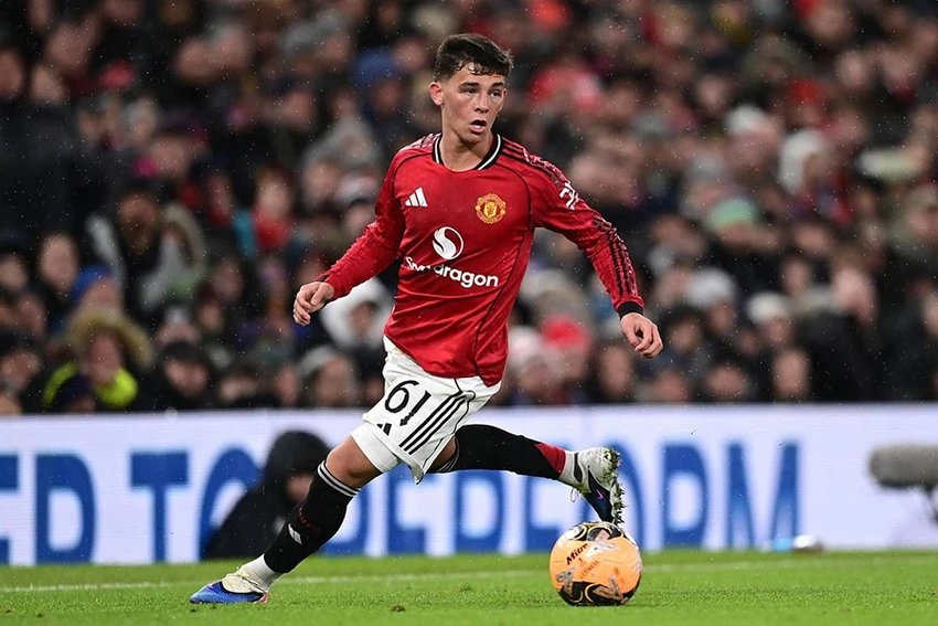 manchester-united-lacey.jpg