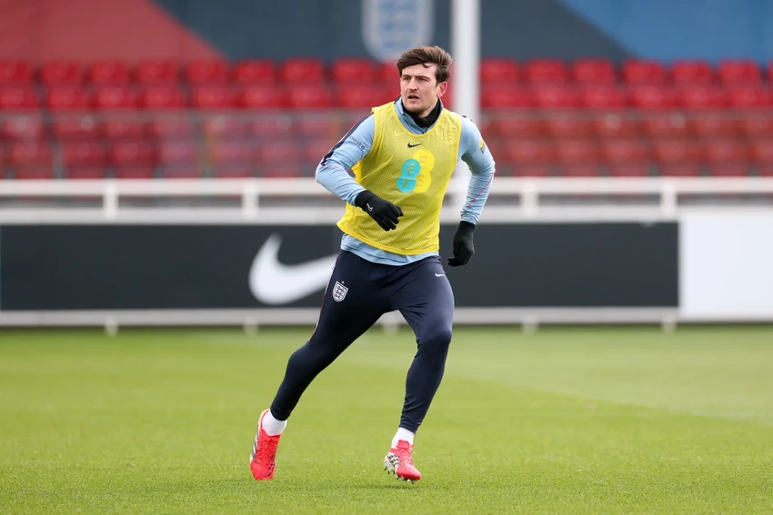 manchester-united-maguire.jpg