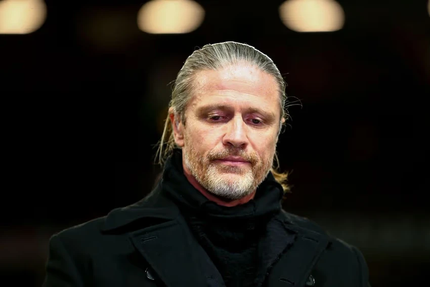 mu-chelsea-Emmanuel-Petit.jpg