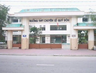Sẽ kỷ luật thầy giáo định mổ bụng tự sát tại lễ kỷ niệm ảnh 1