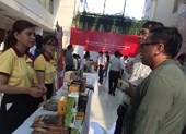 Nhiều tập đoàn bán lẻ lớn thế giới bán hàng Việt