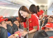 Hàng không nói gì về việc âm thầm tăng phí ?