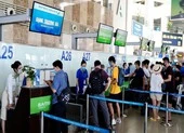 Tiếp tục xem xét giảm phí bảo trì đường bộ, phí hàng không