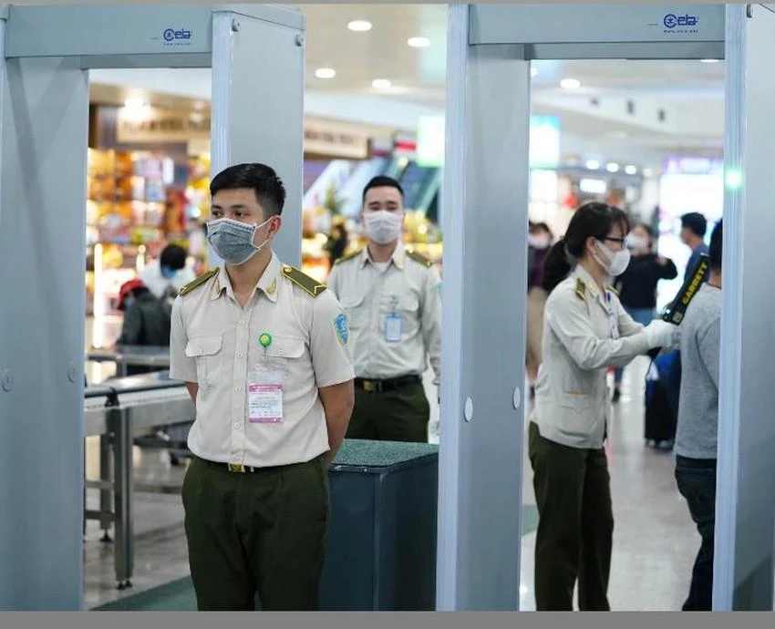 Các hãng hàng không Việt Nam, các sân bay thống nhất chủ trương ứng dụng sử dụng thẻ căn cước công dân có gắn chip để làm thủ tục cho hành khách đi máy bay. Ảnh: ACV Các hãng hàng không Việt Nam, các sân bay thống nhất chủ trương ứng dụng sử dụng thẻ căn cước công dân có gắn chip để làm thủ tục cho hành khách đi máy bay. Ảnh: ACV