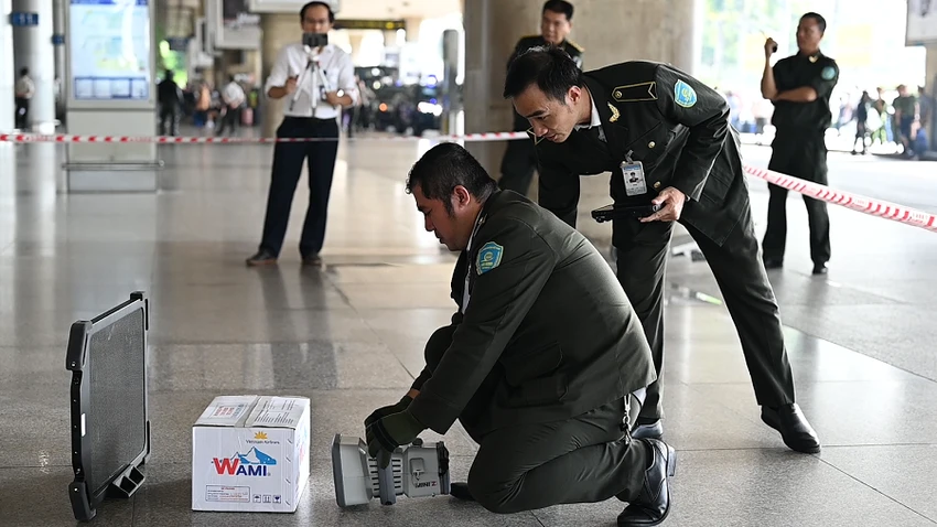 200-nguoi-tham-giam-dien-tap-gayroi-tai-san-bay-tan-son-nhat-1.png