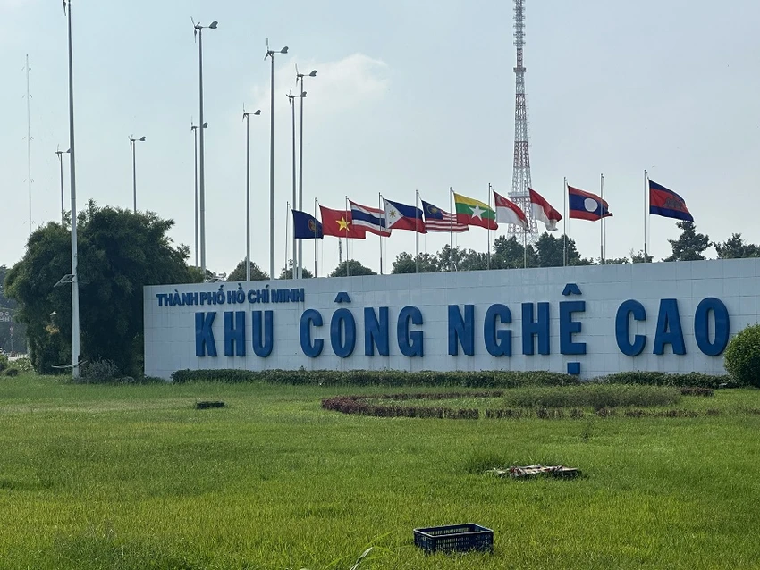 Tập đoàn Siemens hợp tác với Khu công nghệ cao TP.HCM đào tạo nhân lực ngành vi mạch bán dẫn