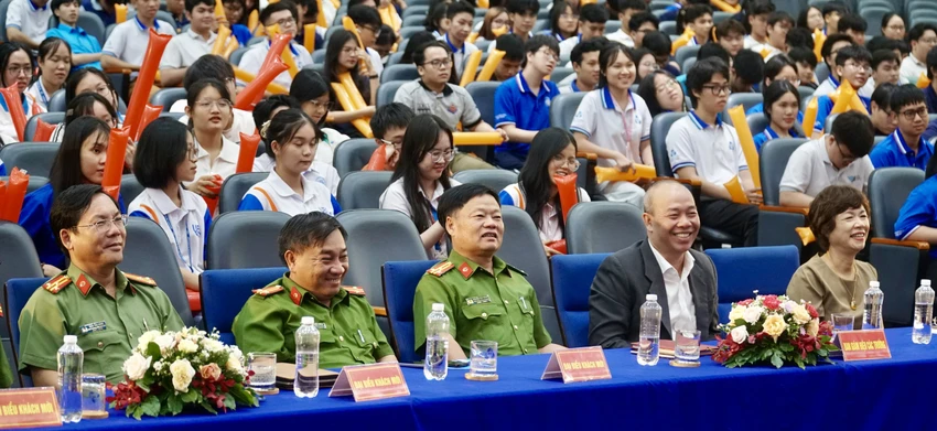 do-tuoi-su-dung-ma-tuy-ngay-cang-tre-1.jpg