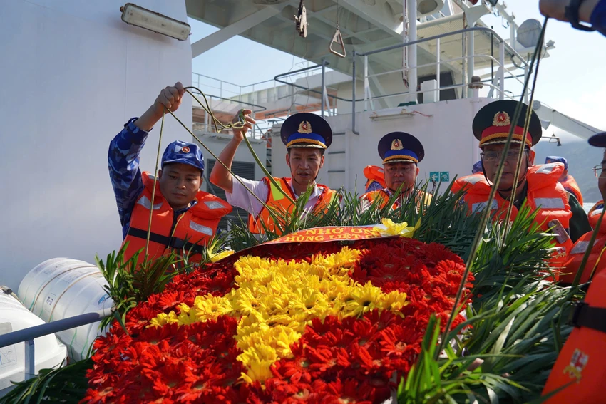 canh-sat-bien-4.jpg