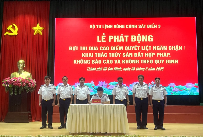 canh-sat-bien.JPG