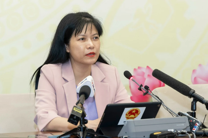chan-luan-cu-tri.jpg