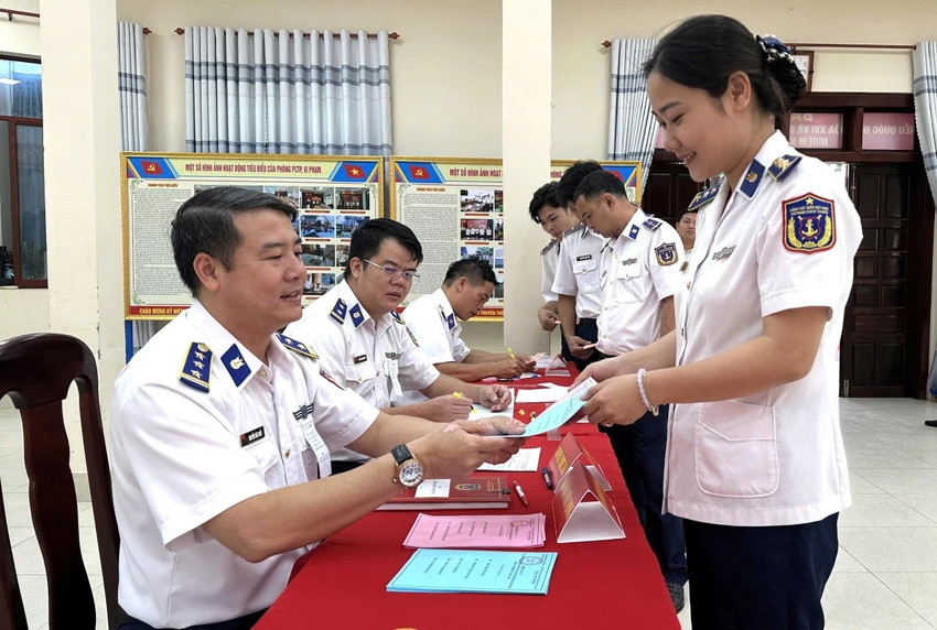 gen-h-khanh-ly-csb.jpg