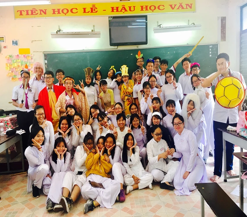 Nhảy Flasmob, đóng phim để... học văn ảnh 2 Nhảy Flasmob, đóng phim để... học văn ảnh 2