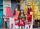 Ngắm chùm ảnh áo dài siêu dễ thương của 4 mẹ con 
