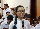 Em Song Toàn nhận học bổng 300 triệu ở trường quốc tế