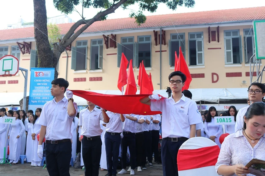 Ông Trương Hòa Bình dự kỷ niệm 100 năm thành lập trường Marie Curie ảnh 1 Ông Trương Hòa Bình dự kỷ niệm 100 năm thành lập trường Marie Curie ảnh 1