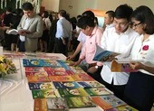 Thay đổi thẩm quyền lựa chọn SGK: Không lo lợi ích nhóm