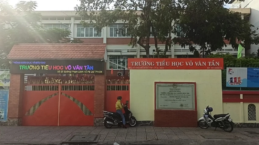 Dịch COVID-19: Trường học hoãn sinh hoạt ngoại khóa ảnh 2 Dịch COVID-19: Trường học hoãn sinh hoạt ngoại khóa ảnh 2