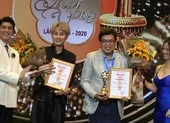 Video: Jack, Huỳnh Lập, Ngô Kiến Huy nhận giải Mai Vàng 2020