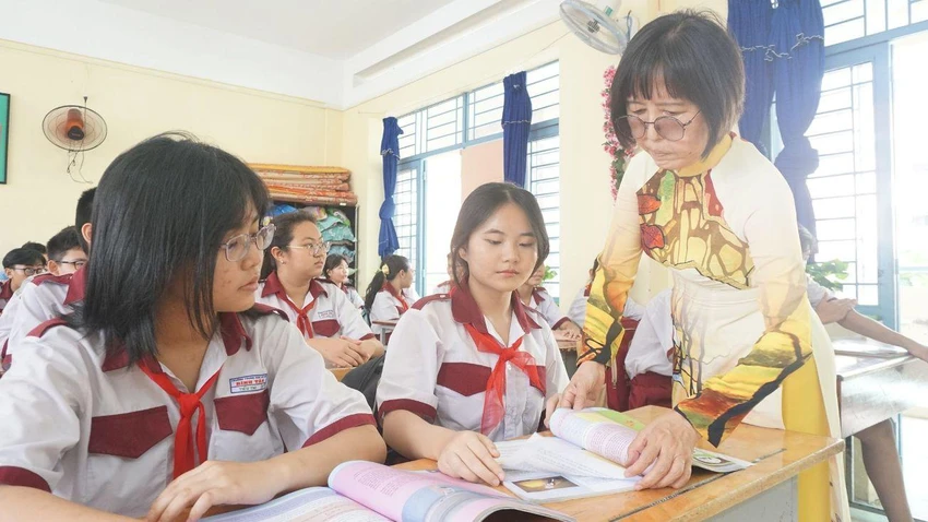 THCS Bình Tân xây dựng Luật Nhà giáo