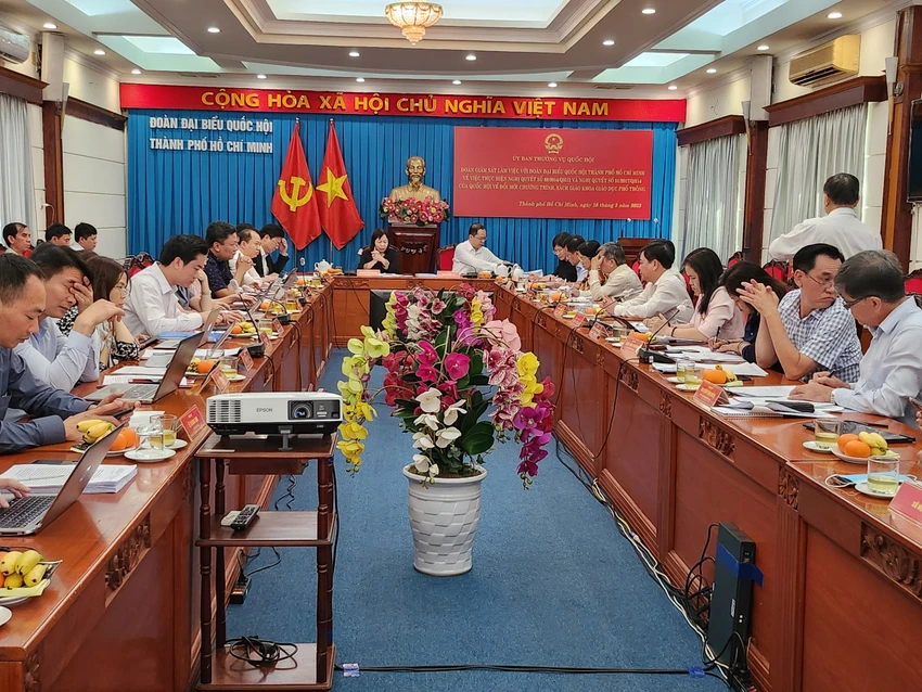 Toàn cảnh buổi làm việc sáng nay Toàn cảnh buổi làm việc sáng nay