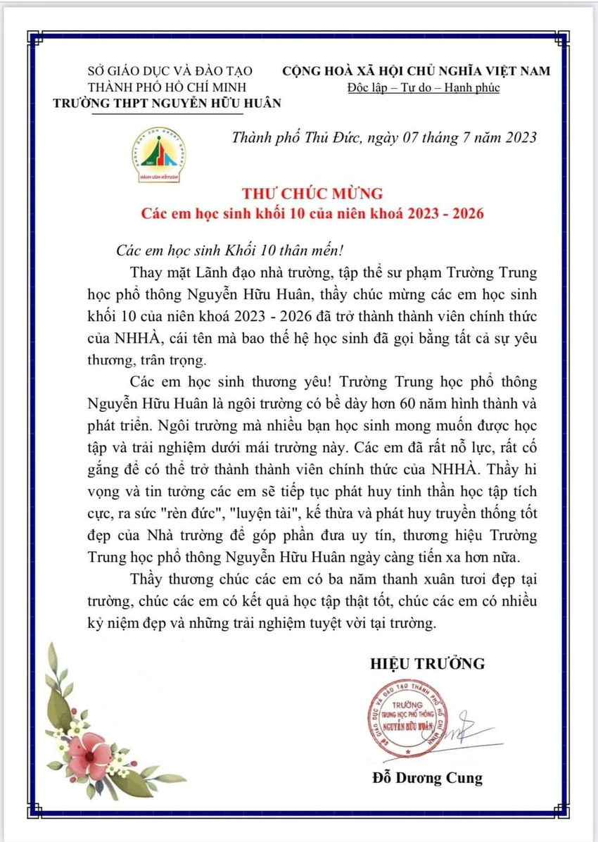 Thư chúc mừng của thầy hiệu trưởng Đỗ Dương Cung gửi tới học sinh khối 10. Ảnh: NTCC Thư chúc mừng của thầy hiệu trưởng Đỗ Dương Cung gửi tới học sinh khối 10. Ảnh: NTCC