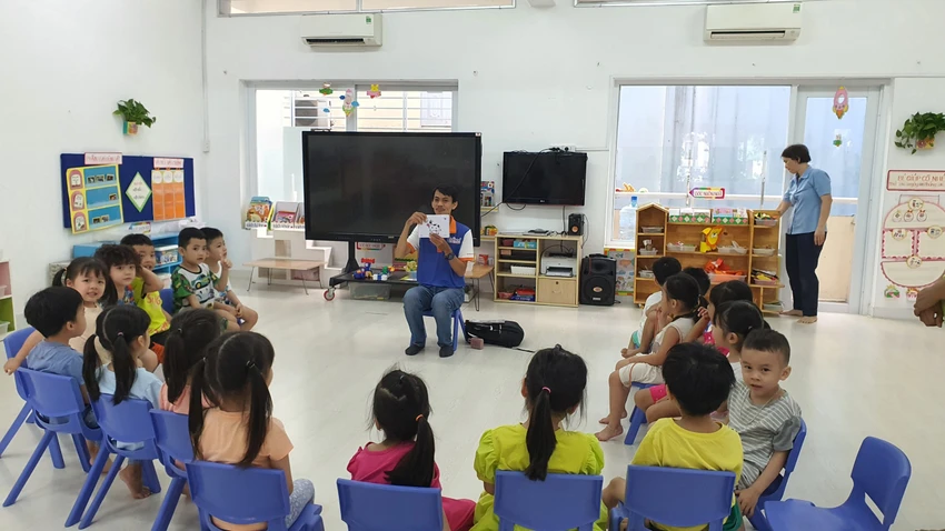 Một tiết học của các bé Trường Mầm non Vàng Anh, quận 5. Ảnh: TT Một tiết học của các bé Trường Mầm non Vàng Anh, quận 5. Ảnh: TT