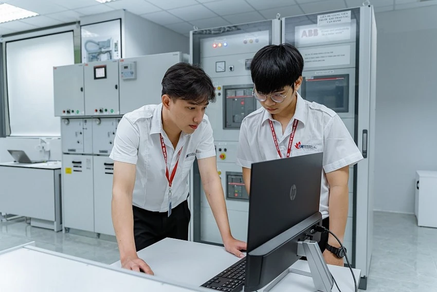 Sinh viên Trường Đại học Công nghiệp TP.HCM trong 1 giờ học. Ảnh: WEBSITE TRƯỜNG Sinh viên Trường Đại học Công nghiệp TP.HCM trong 1 giờ học. Ảnh: WEBSITE TRƯỜNG