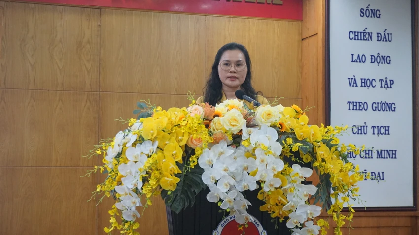 thieu-giao-vien-1.JPG