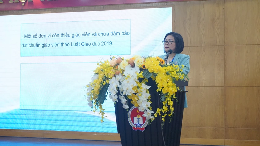 thieu-giao-vien.JPG