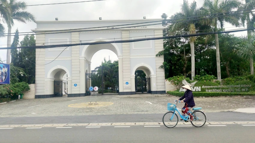 trường ngoài công lập