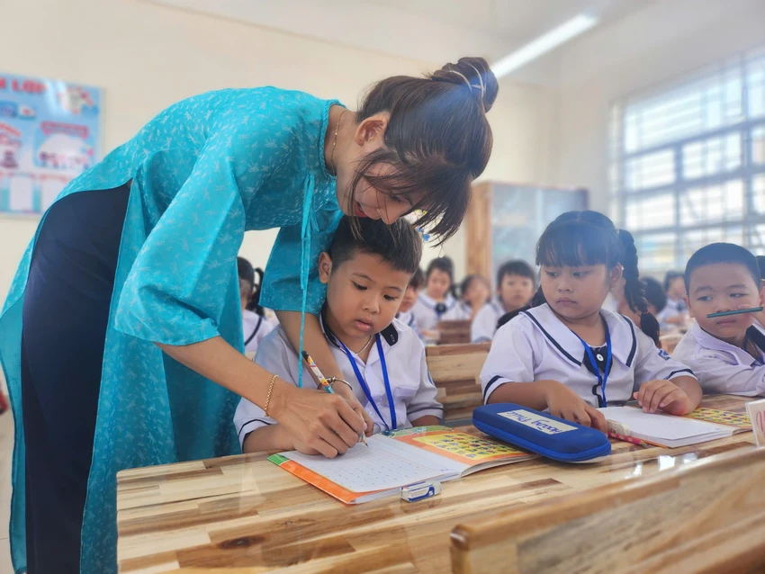 nghỉ lễ quốc khánh 2-9