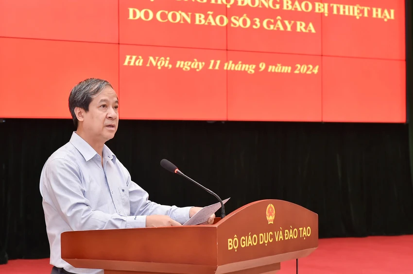 Bộ trưởng Bộ GD&ĐT