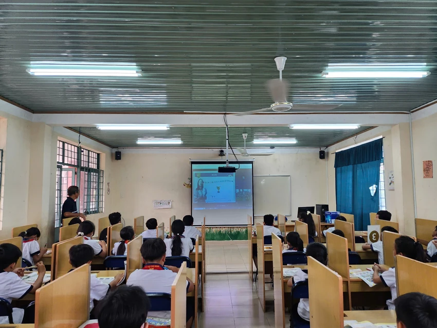 lớp học số
