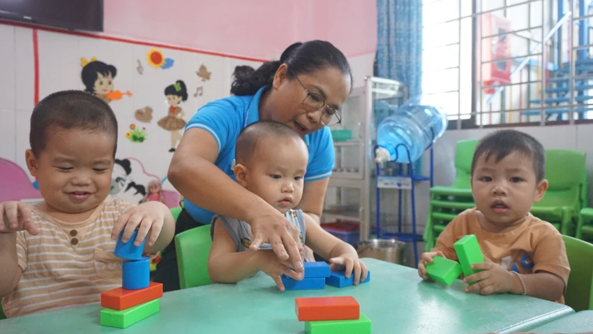 tuyển sinh lớp 1