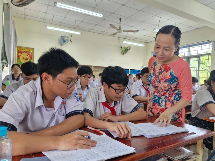 tuyển thẳng vào lớp 10
